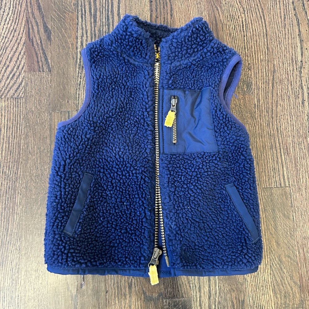 Carter’s Navy Blue Vest. Size 18 months. EUC!